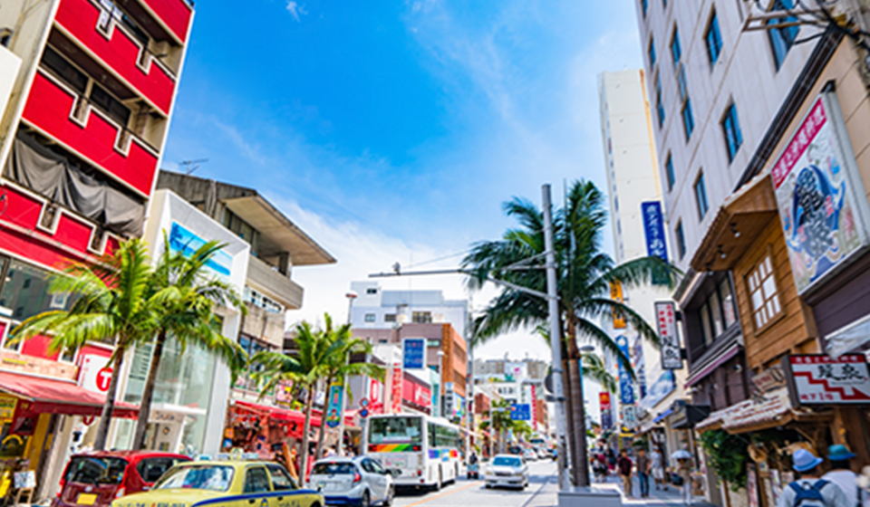 那覇繁華街：イメージ写真